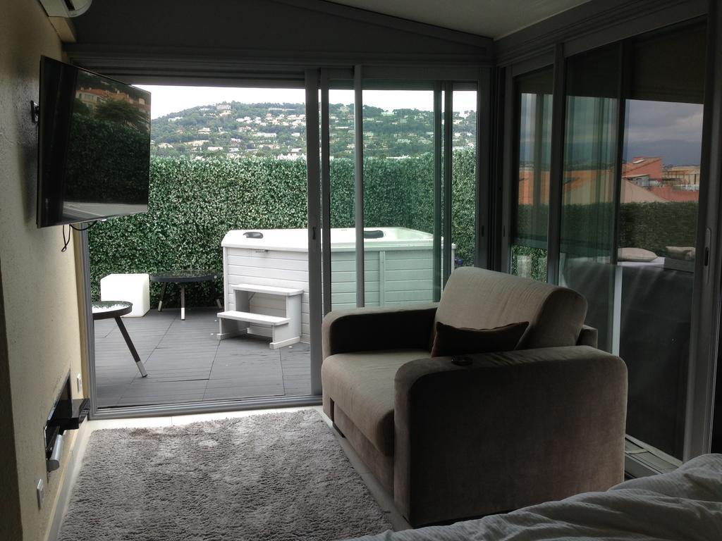 Appartamento Penthouse With Jacuzzi On The Big Terrace *